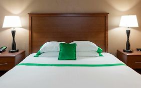 Guesthouse Inn And Suites Rochester Minnesota 2*